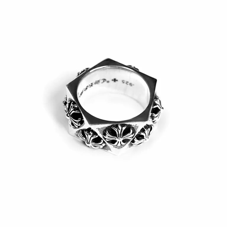 CH PLUS PENTAGON RING